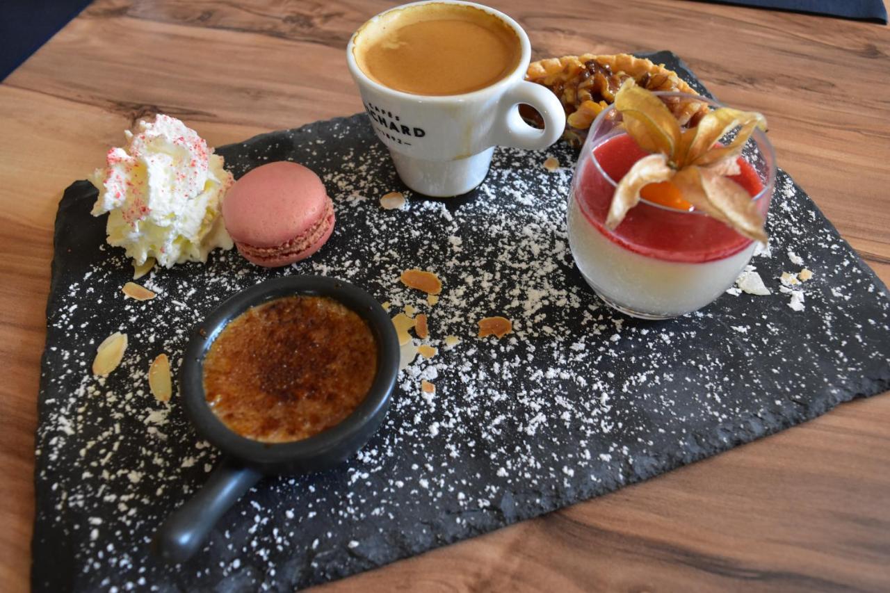 Hotel Restaurant Des Lacs Chaux-des-Crotenay ภายนอก รูปภาพ